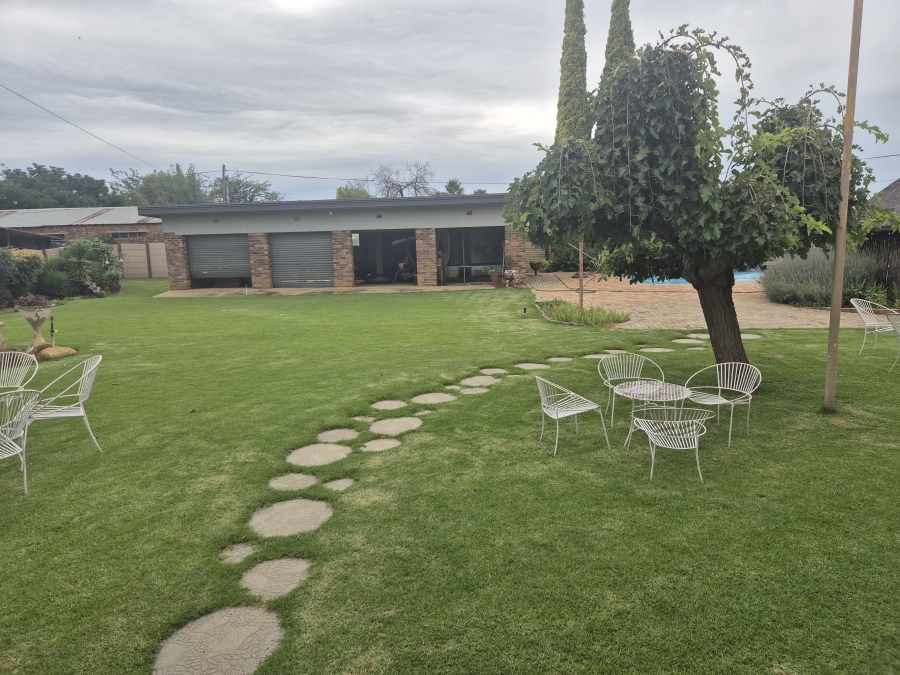 5 Bedroom Property for Sale in Wolmaransstad North West